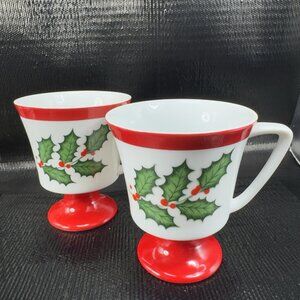 Seyei Christmas Holly Leaf Fine China Porcelain Pedestal Coffee Cups Mugs Set 2